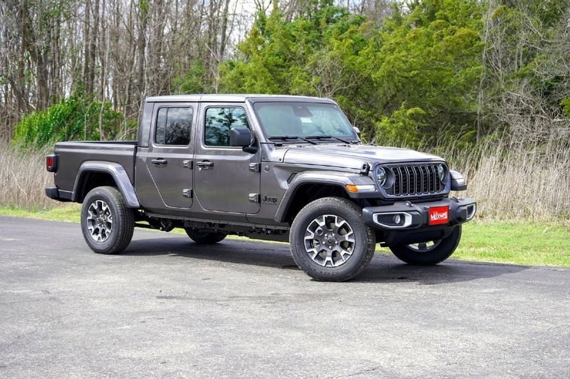 2026 Jeep Gladiator - Image 1