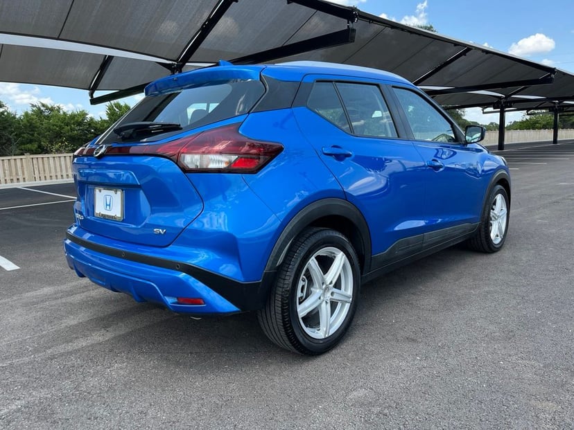 2021 Nissan Kicks - Image 3