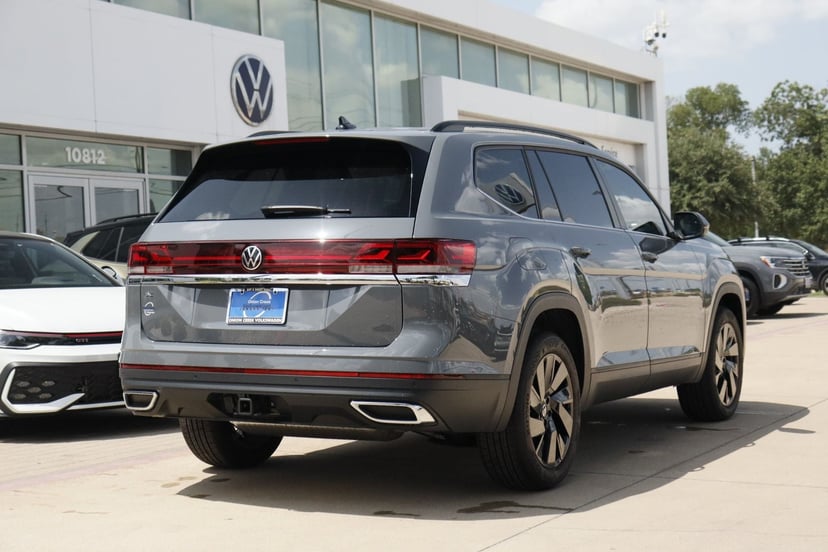 2026 Volkswagen Atlas - Image 3