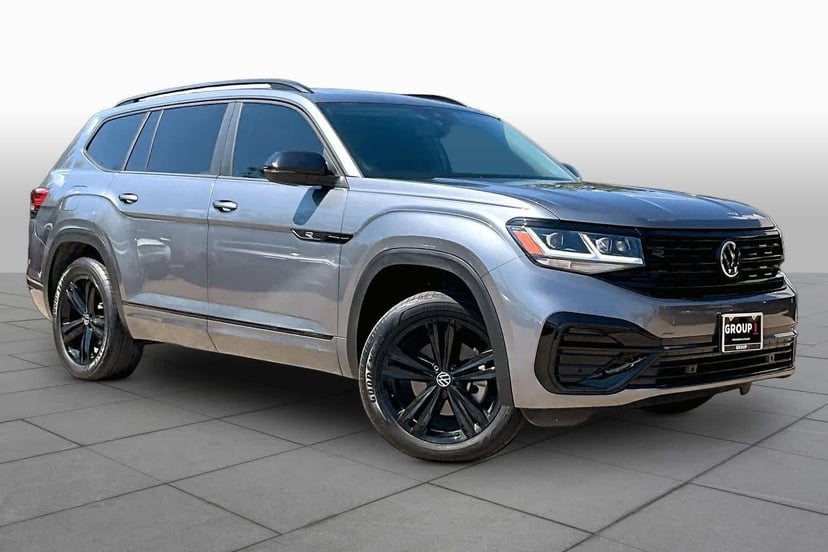 2023 Volkswagen Atlas - Image 1