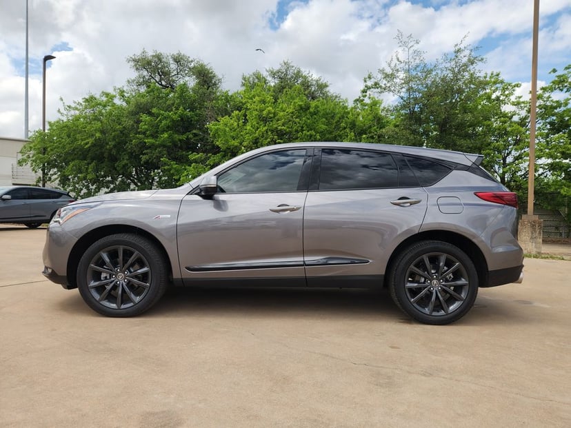 2026 Acura RDX - Image 2