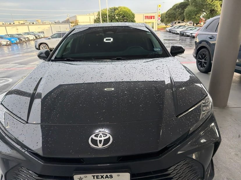 2025 Toyota Camry - Image 3