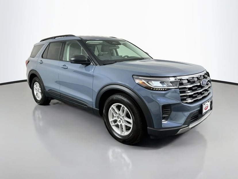 2026 Ford Explorer - Image 1