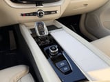 2026 Volvo XC60 - Preview 13