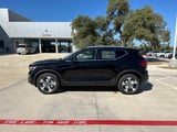 2025 Volvo XC40 - Preview 2