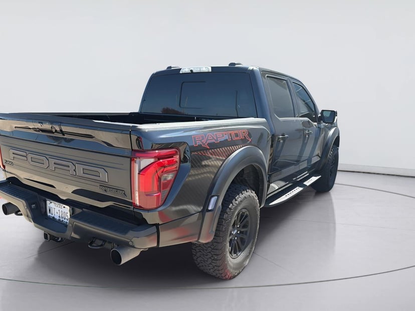 2025 Ford F-150 - Image 3