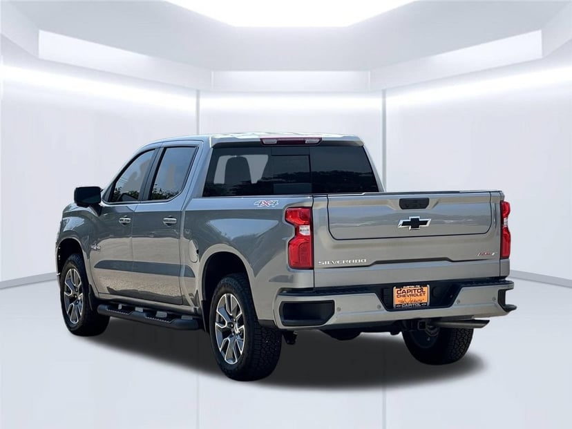 2026 Chevrolet Silverado 1500 - Image 2