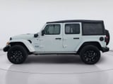 2022 Jeep Wrangler - Preview 2