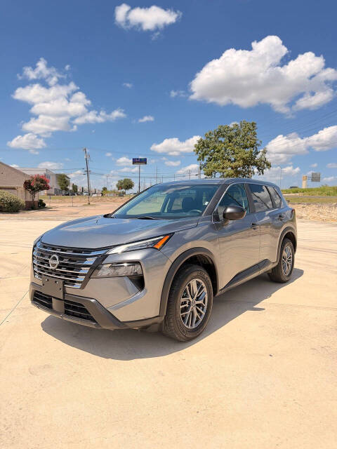 2024 Nissan Rogue - Image 1