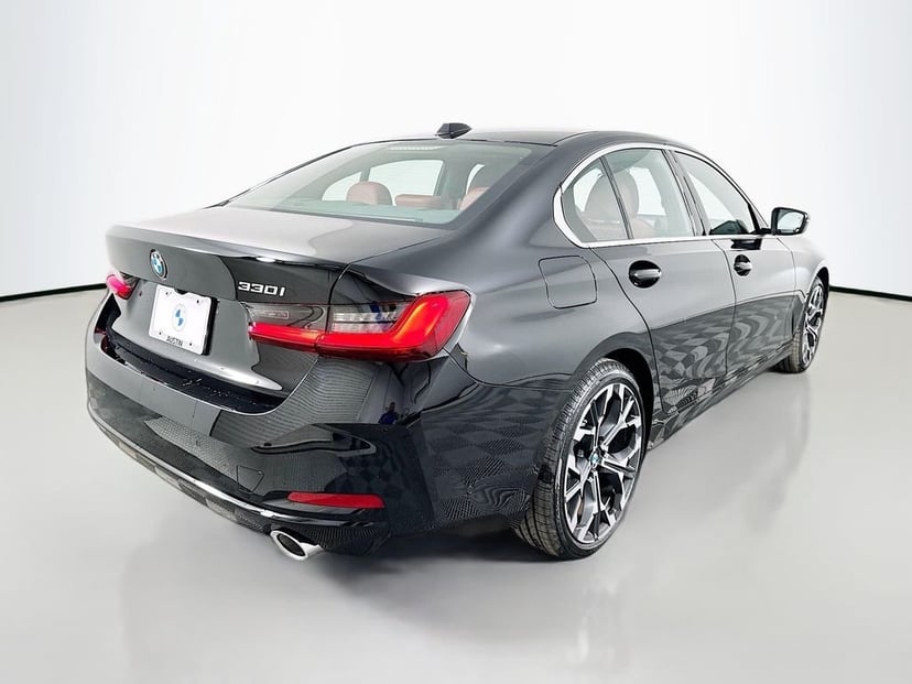 2026 BMW 3 Series - Image 3