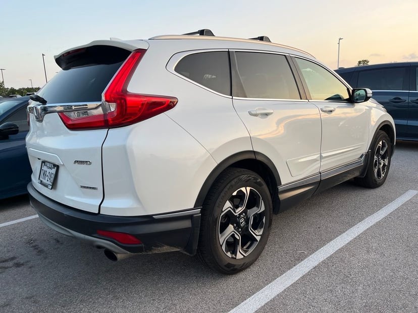 2018 Honda CR-V - Image 3