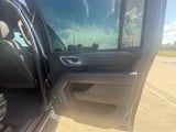 2023 GMC Yukon XL - Preview 12