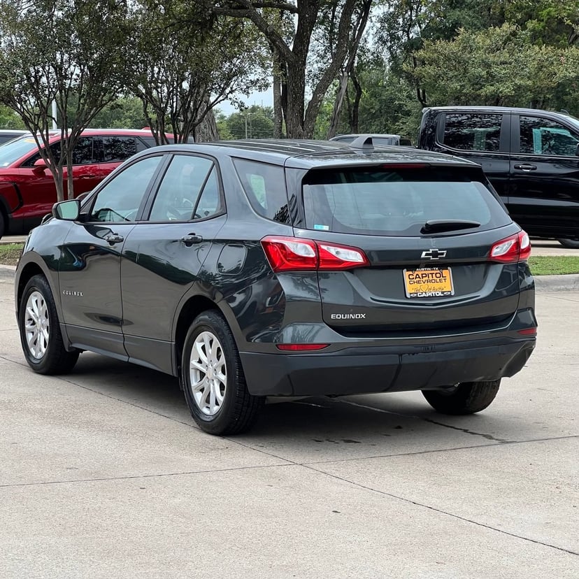 2019 Chevrolet Equinox - Image 3