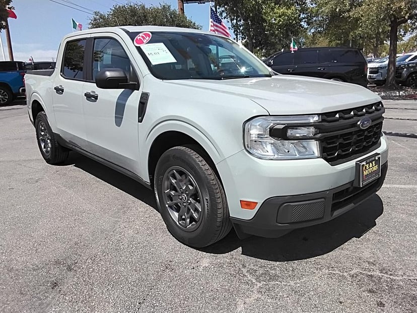 2022 Ford Maverick - Image 1