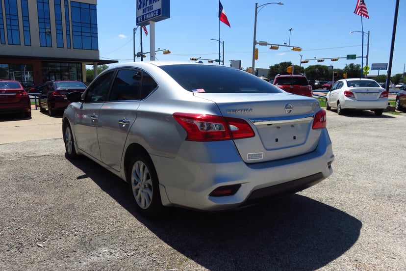 2019 Nissan Sentra - Image 3