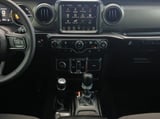 2023 Jeep Wrangler - Preview 3