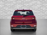 2024 Hyundai Venue - Preview 6