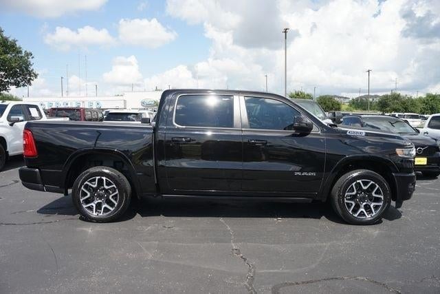 2025 RAM 1500 - Image 2