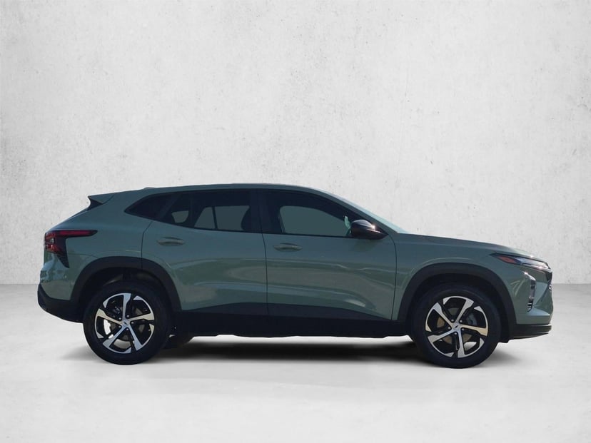 2024 Chevrolet Trax - Image 1