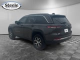 2025 Jeep Grand Cherokee - Preview 3