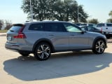 2025 Volvo V60 Cross Country - Preview 4