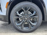 2027 Chevrolet Traverse - Preview 7