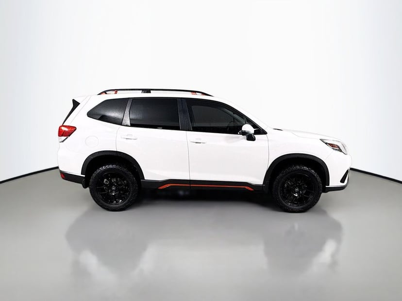 2023 Subaru Forester - Image 2