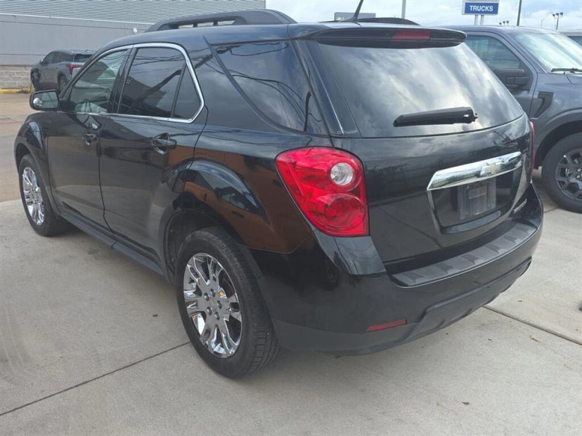 2010 Chevrolet Equinox - Image 2