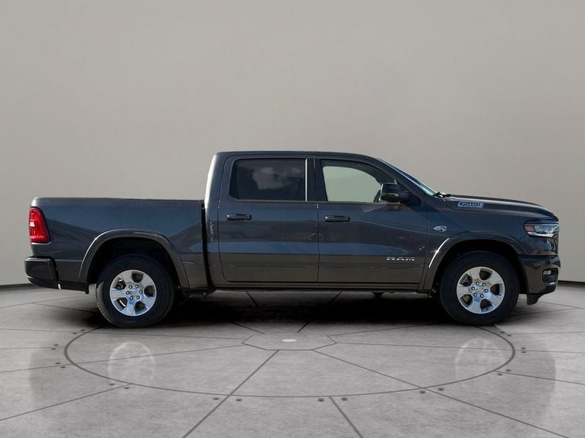 2026 Ram 1500 - Image 2