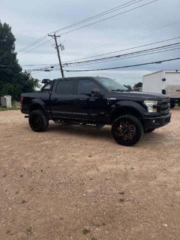 2015 Ford F-150 - Image 1