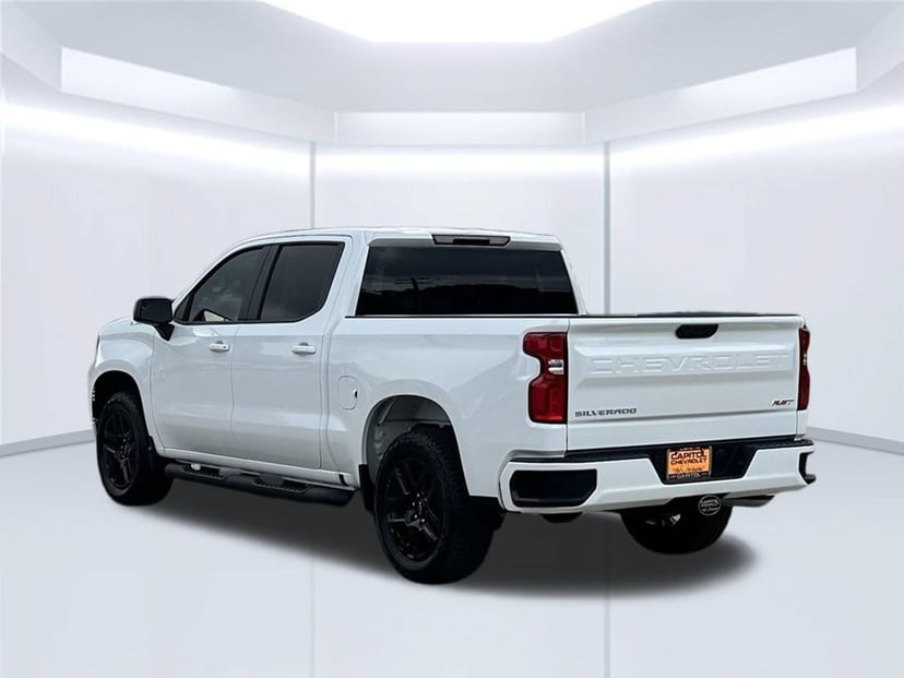 2026 Chevrolet Silverado 1500 - Image 2