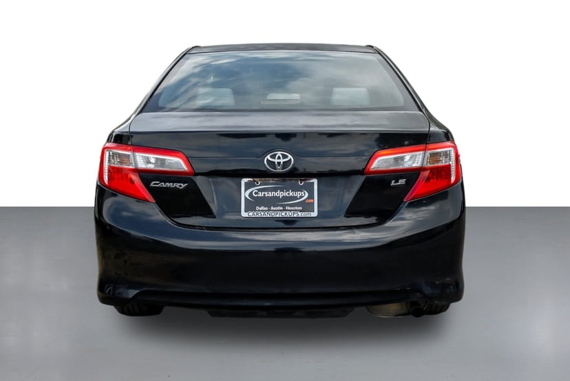 2012 Toyota Camry - Image 2