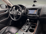2017 Maserati Levante - Preview 8