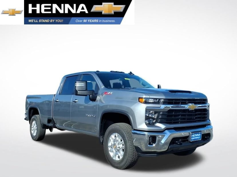 2026 Chevrolet Silverado 3500 HD - Image 2
