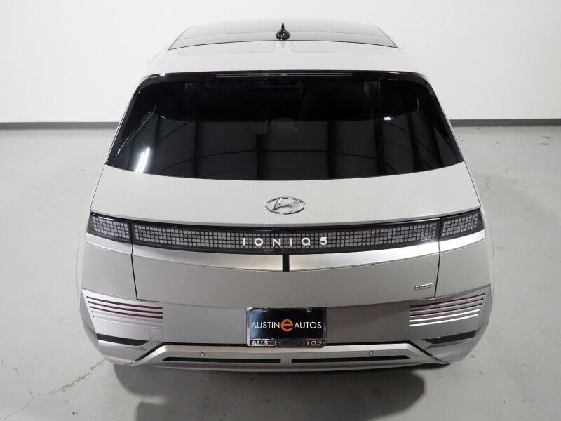 2024 Hyundai Ioniq 5 - Image 1