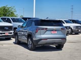 2027 Chevrolet Equinox - Preview 6