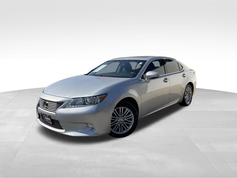 2014 Lexus ES - Image 1