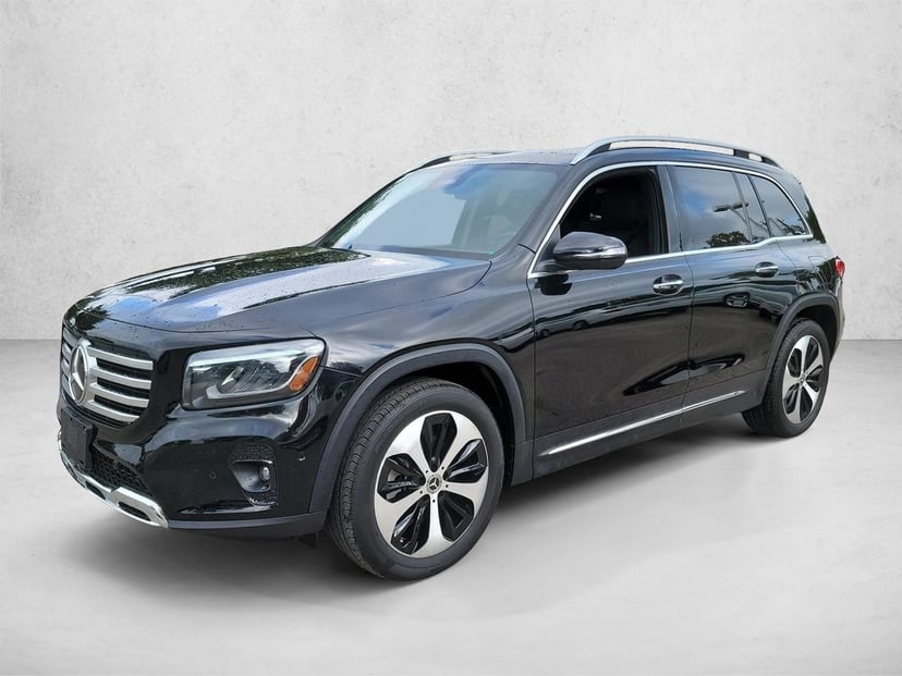 2025 Mercedes-Benz GLB - Image 1