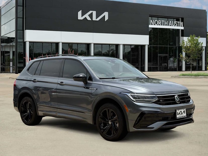 2024 Volkswagen Tiguan - Image 3