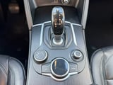 2018 Alfa Romeo Stelvio - Preview 14