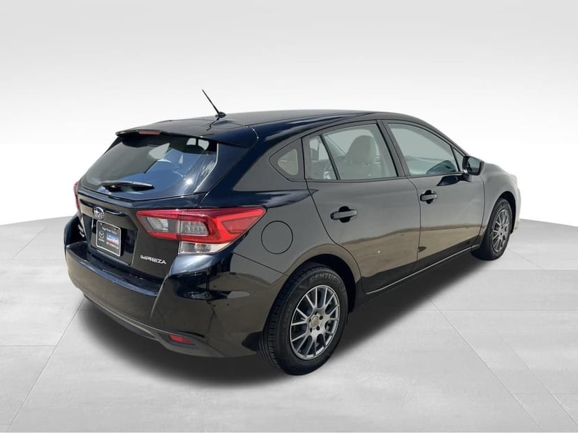 2022 Subaru Impreza - Image 3