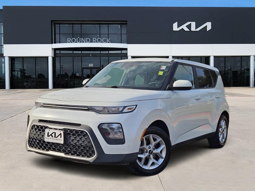2022 Kia Soul - Image 1