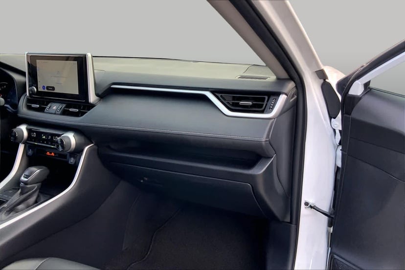 2025 Toyota RAV4 - Image 3