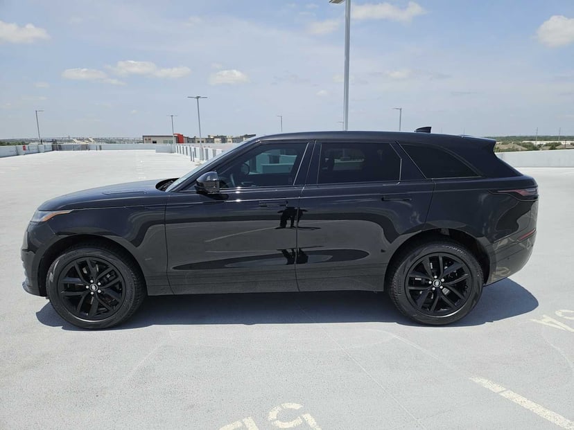 2026 Land Rover Range Rover Velar - Image 2