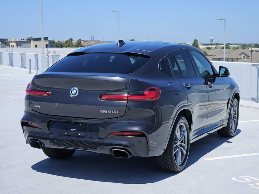 2019 BMW x4 - Image 2