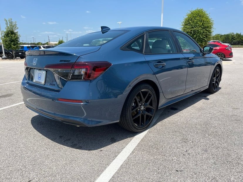2026 Honda Civic - Image 2
