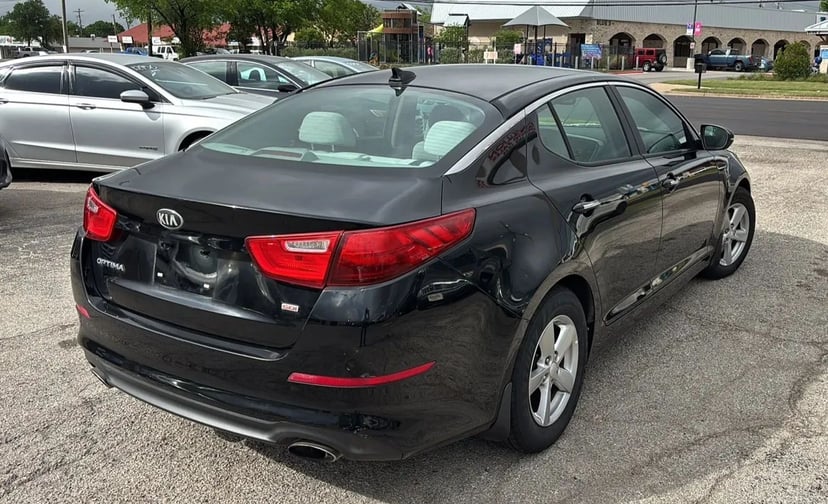 2014 Kia Optima - Image 3