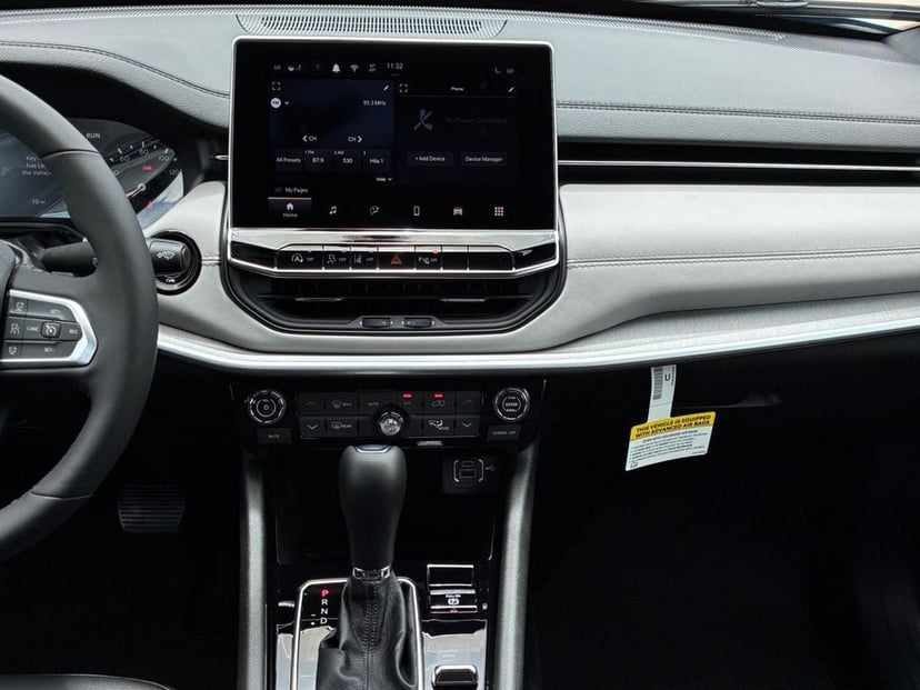 2026 Jeep Compass - Image 3