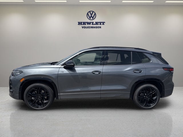 2026 Volkswagen Tiguan - Image 1