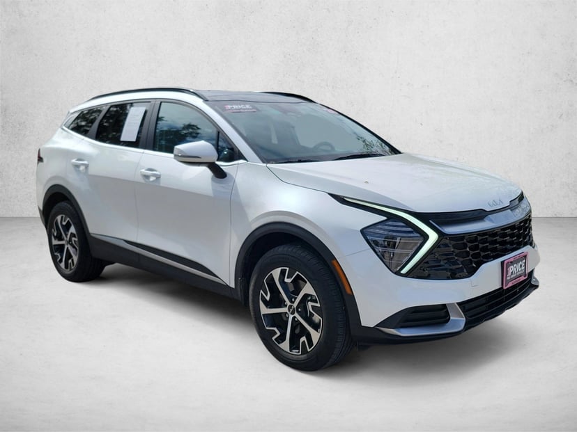 2024 Kia Sportage - Image 1